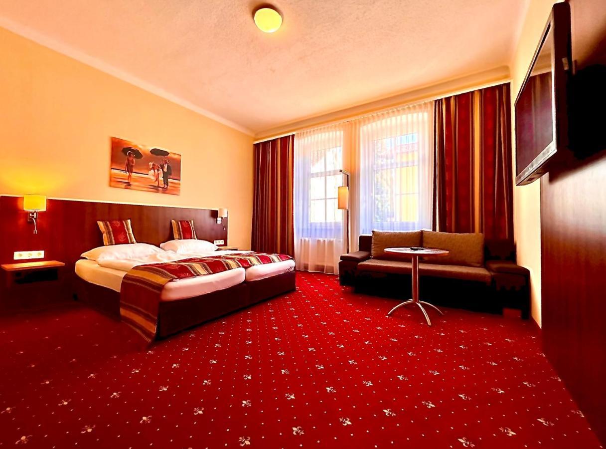 Residenz Royal Aparthotel Gmund  Exteriör bild