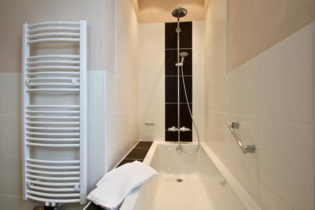 Residenz Royal Aparthotel Gmund  Rum bild